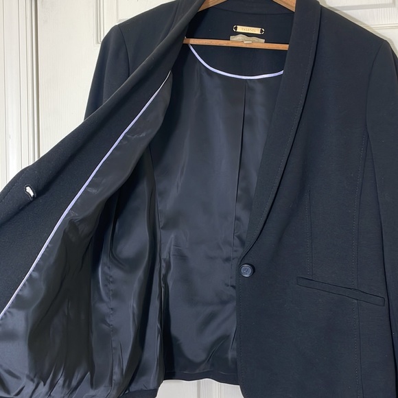 Talbots Solid Black Blazer Size 12 - Picture 6 of 8